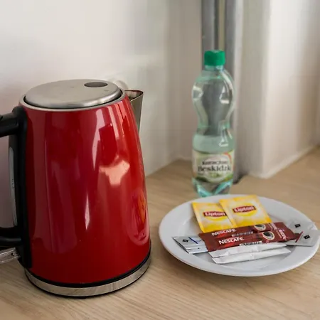 Red Accent Cosy Apartment *